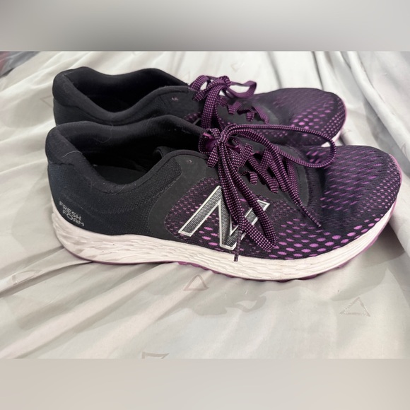 New Balance Women's Black and Purple Athletic Shoes - Picture 2 of 8